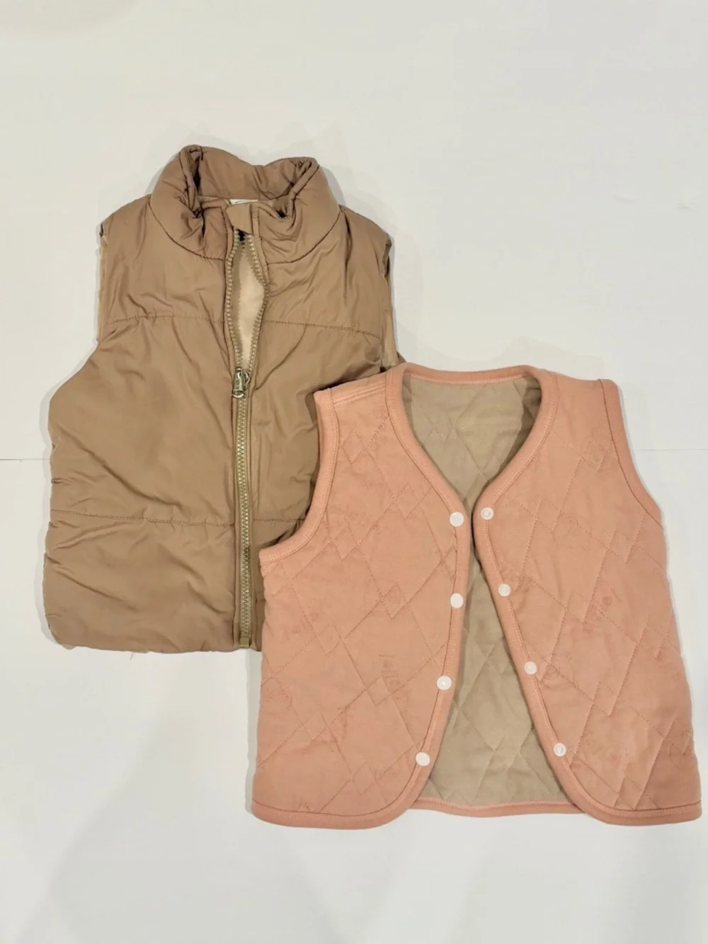 SHEIN Bundle Kids Vests - 2T/ 3T - Khaki Puffer & Pink Quilted Snap Vest